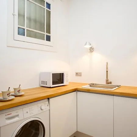Apartment The Claris Suites II