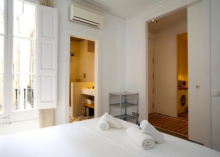 Apartment Barcelonaforrent The Claris Suites I