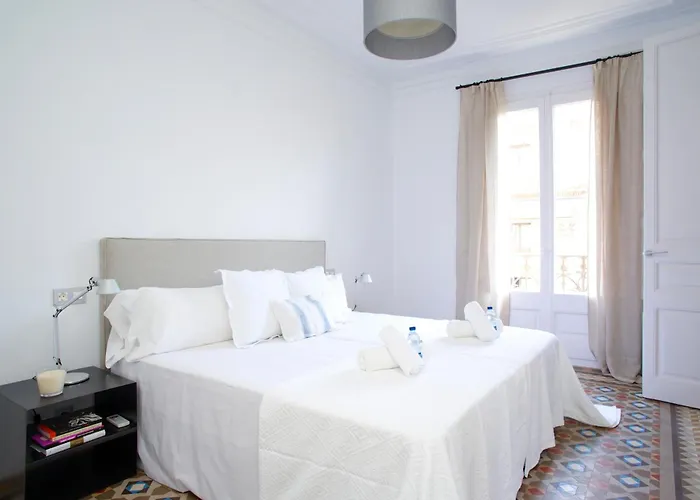 Apartment Barcelonaforrent The Claris Suites I *