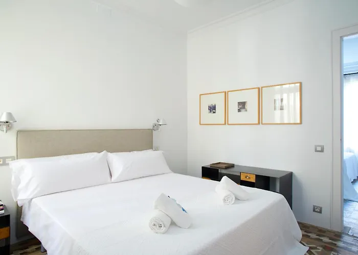 Barcelonaforrent The Claris Suites I