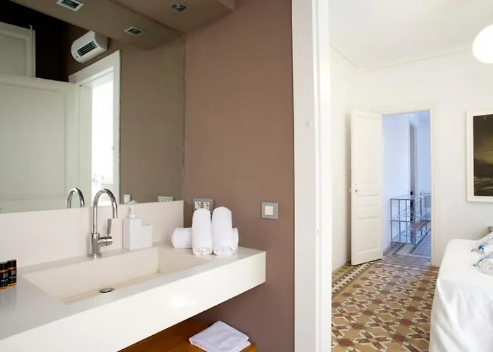 Barcelonaforrent The Claris Suites I Barcelona