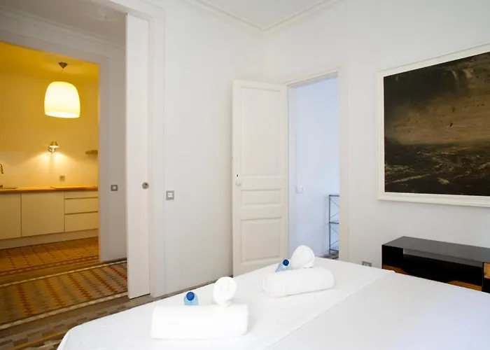 Apartment Barcelonaforrent The Claris Suites I *