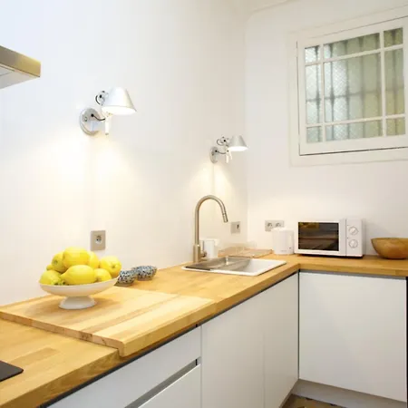 Apartment Barcelonaforrent The Claris Suites I Barcelona